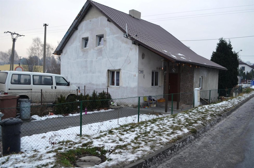 K tragédii došlo v tomto domě v Hlučíně. Majitel chce co nejrychleji vyměnit plynové topení za elektrické.