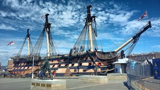 Světový unikát: HMS Victory porazila Napoleonovo loďstvo a v současnosti pořád je v aktivní službě