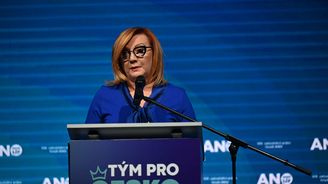 Vláda schválila návrh letošního rozpočtu. Počítá se schodkem 310 miliard korun Vláda schválila návrh letošního rozpočtu. Počítá se schodkem 310 miliard korun