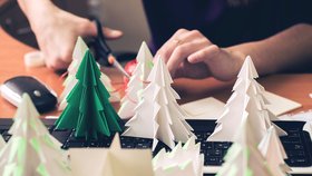 Vánoční ozdoby trochu jinak? Vyrobte si origami stromeček