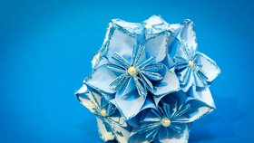 Vánoční kusudama: Složte si originální origami na stromeček