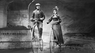 Bicykly odvezly ženy k emancipaci… A možná i k orgasmu