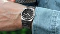 Tissot PRX. Nejhezčí a nejdostupnější švýcarské hodinky loňského roku – tak model PRX nazvaly snad všechny světové respektované hodinkové recenze. Tissot poslední dobou jede na oblíbené retro vlně a tenhle návrat do sedmdesátek se povedl až neuvěřitelně.