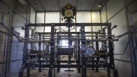 Hodiny na katedrále sv. Víta opět pohání hodinový stroj, jehož základ pochází až z doby Rudolfa II.