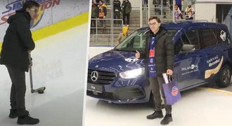 Senzace na hokeji v Budějkách: Fanoušek vyhrál jackpot na čtyřech kolech! Senzace na hokeji v Budějkách: Fanoušek vyhrál jackpot na čtyřech kolech!