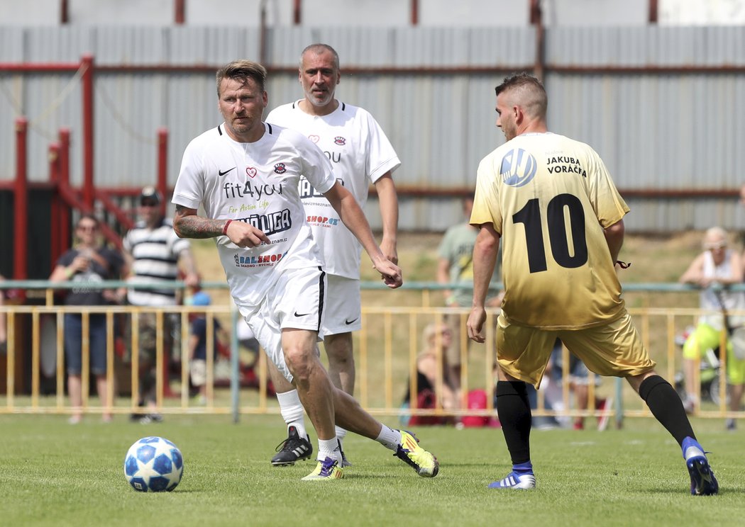 Na charitativní akci Hokejky pro kluka Puka nechyběl ani někdejší fotbalový reprezentant Marek Heinz