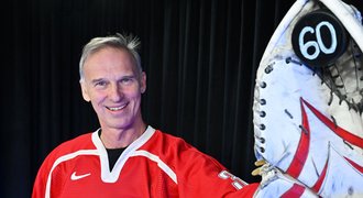 Šedesátník Hašek bude opět tátou! Legenda mluví o rodině i kariéře Šedesátník Hašek bude opět tátou! Legenda mluví o rodině i kariéře