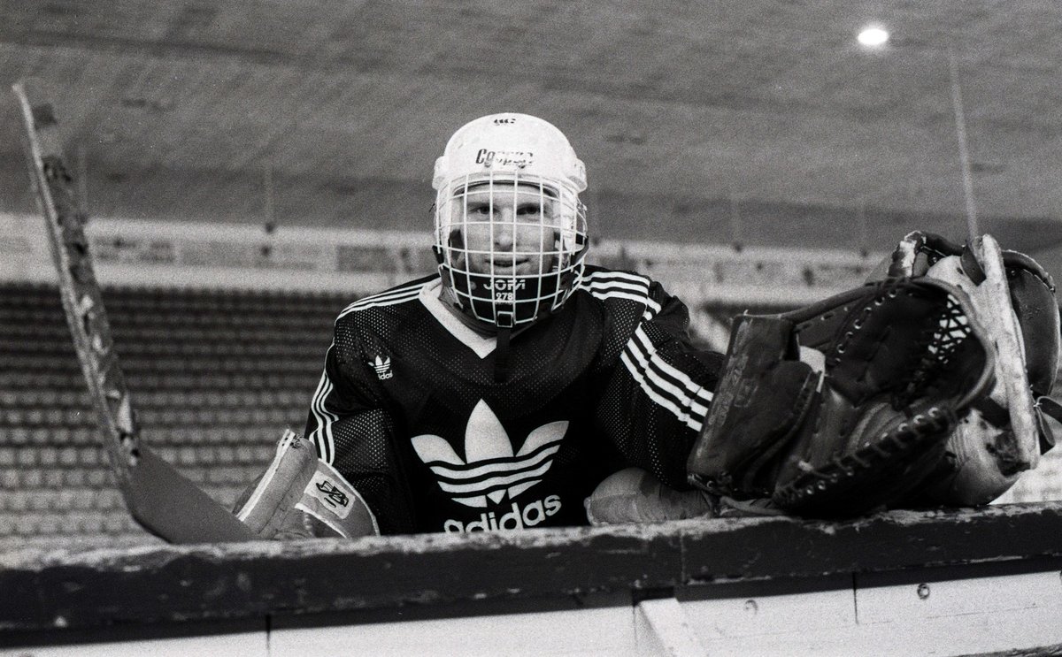 1988. Dominik Hašek při pardubickém tréninku v sezoně 1988/89.