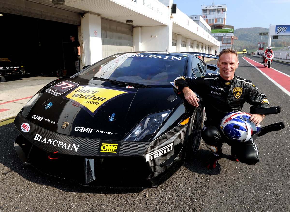 2011. Dominik Hašek na autodromu v Mostu.