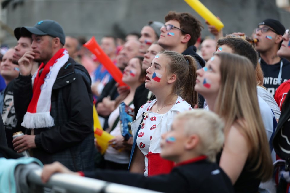 Češi fandili hokeji na Staroměstském náměstí v Praze