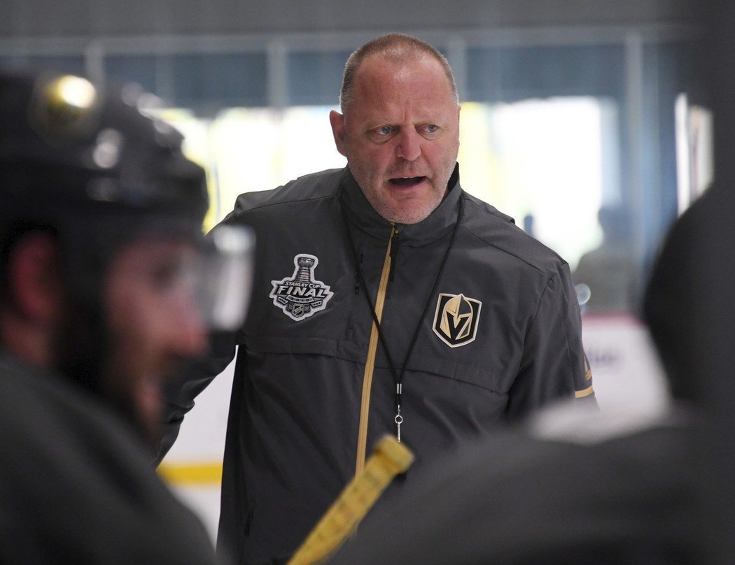 Trenér hokejistů Las Vegas Gerard Gallant