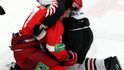 Jaromír Jágr při bitce v KHL.