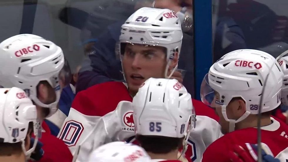 Hattrick v přesilovkách, Slafkovský v play off rozjel show. Vyhrál nám zápas, ví Dobeš Hattrick v přesilovkách, Slafkovský v play off rozjel show. Vyhrál nám zápas, ví Dobeš