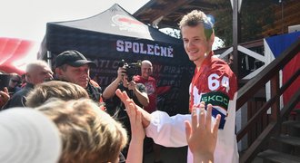 MS v hokeji ONLINE: Kämpfa vítaly v Chomutově davy, podpoří charitu MS v hokeji ONLINE: Kämpfa vítaly v Chomutově davy, podpoří charitu