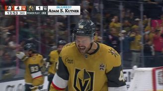 První český gól v nové sezoně NHL. Hertl zblízka překonal Dostála První český gól v nové sezoně NHL. Hertl zblízka překonal Dostála