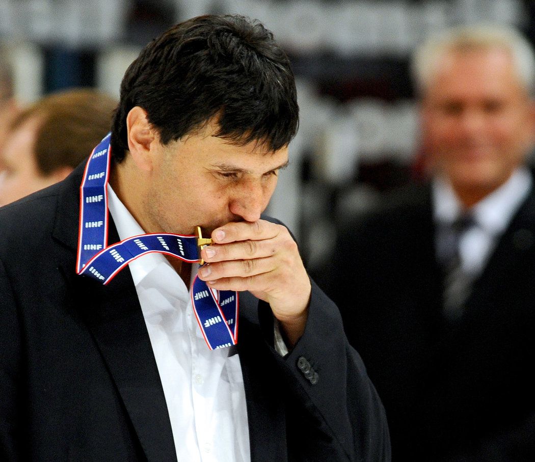 Vladimír Růžička dovedl českou reprezentaci ke dvěma zlatým medailím. Po Vídni 2005 se mu to povedlo i o pět let později v Německu