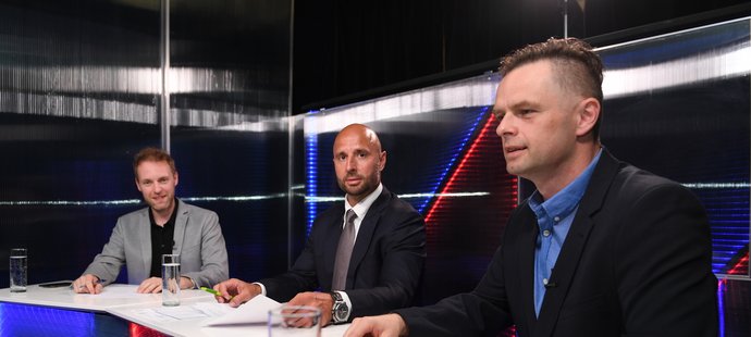 Studio MS na iSport.cz: moderátor Tomáš Zetek, olympijský vítěz Martin Ručinský a redaktor Sportu Miroslav Horák