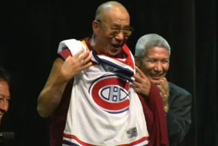 Tibetský dalajláma je jedním z Canadiens