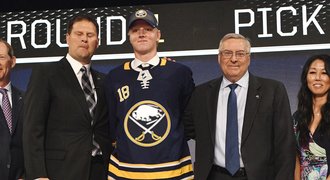 Šéf akademie o jedničce draftu NHL: Říkal jen děkuji a v 16 hrál za áčko