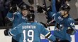 Český mladíček Tomáš Hertl se raduje po svém prvním gólu v novém ročníku NHL