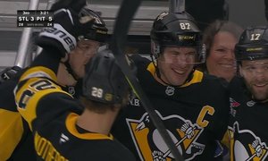Kanaďan Sidney Crosby pokořil v NHL hranici 1700 bodů Kanaďan Sidney Crosby pokořil v NHL hranici 1700 bodů