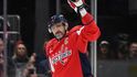 Alexandr Ovečkin dal jako první hráč v historii NHL 900 branek. Jubilejní gól vstřelil při domácí výhře Washingtonu 6:1 nad St. Louis