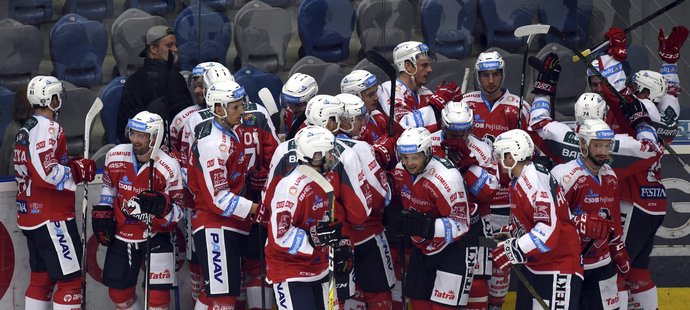 Pardubičtí hokejisté se dočkali první výhry v sezoně
