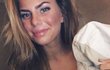 Rebecca se teď povaluje v peřinách s českou hvězdou. Rebecca se teď povaluje v peřinách s českou hvězdou.