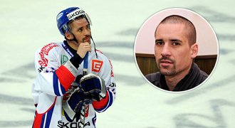 Smutné dny hokejisty Tomáše Plekance: Pohřbil tátu