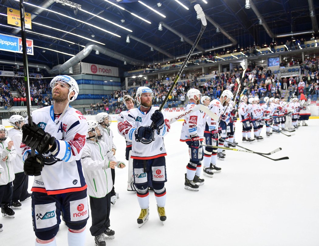 2019. Chomutovu pomáhal Radek Duda v baráži o udržení v extralize.