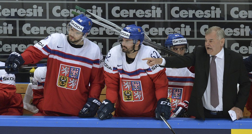 Michal Řepík (uprostřed) spolu s Michalem Birnerem a Vladimírem Vůjtkem