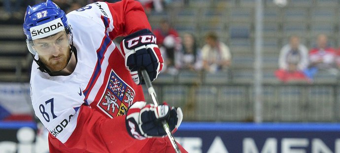 Jakub Nakládal míří v KHL do dalšího kola (archivní foto)