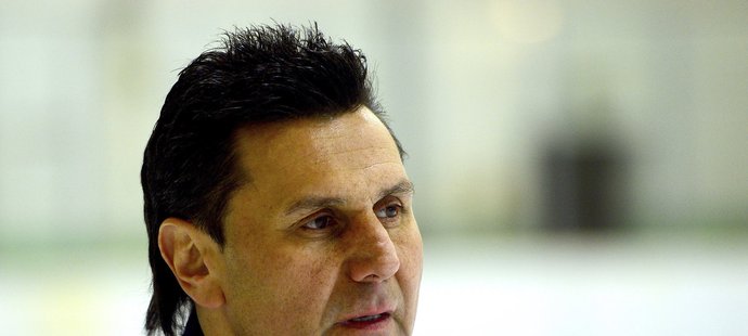 Trenér hokejové reprezentace Vladimír Růžička se ohradil proti obviněním vyplývajících z tajně pořízené nahrávky