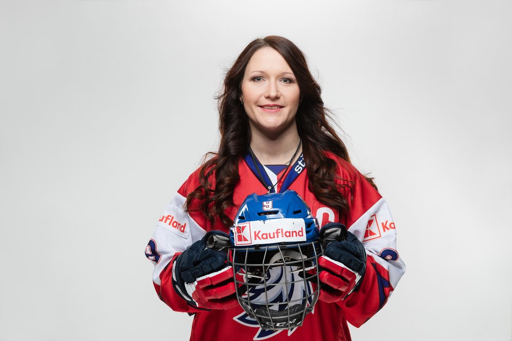 Lídr ženské hokejové reprezentace Alena Mills