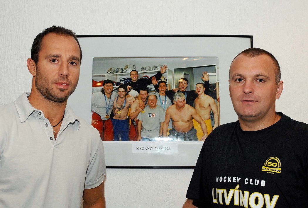 2009. Martin Ručinský a Robert Reichel si připomněli triumf v Naganu.