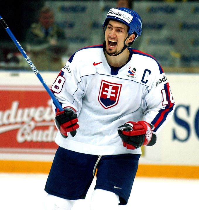 Energii Slovákům dodával Šatan. Na stejném místě, kde před lety zářil Energii Slovákům dodával Šatan. Na stejném místě, kde před lety zářil