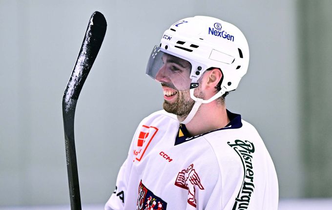 První trénink nových spoluhráčů z Vancouveru. Chytil chválí Novotného a radí nespěchat První trénink nových spoluhráčů z Vancouveru. Chytil chválí Novotného a radí nespěchat