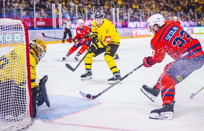 SaiPa - Pardubice 3:2. Hořká prohra, Dynamo pálilo šance. Video navíc sebralo šanci na prodloužení SaiPa - Pardubice 3:2. Hořká prohra, Dynamo pálilo šance. Video navíc sebralo šanci na prodloužení