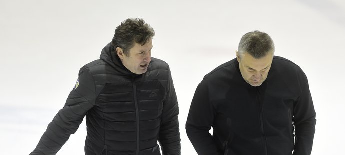 Trenér Zlína Robert Svoboda se svým asistentem Martinem Hamrlíkem