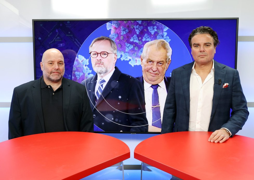O aktuální politické situaci diskutovali v Epicentru Blesk Zpráv s Pavlínou Horákovou politolog Lukáš Jelínek a politický komentátor Petr Holec (13. 12. 2021).