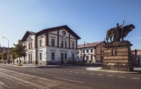 Bývalá burza v holešovické tržnici se dočká obnovy. Opravy Prahu vyjdou na 198 milionů