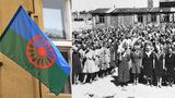 Vzpomínka na romské oběti holokaustu: Židé a křesťané vyvěsili po Praze romské vlajky