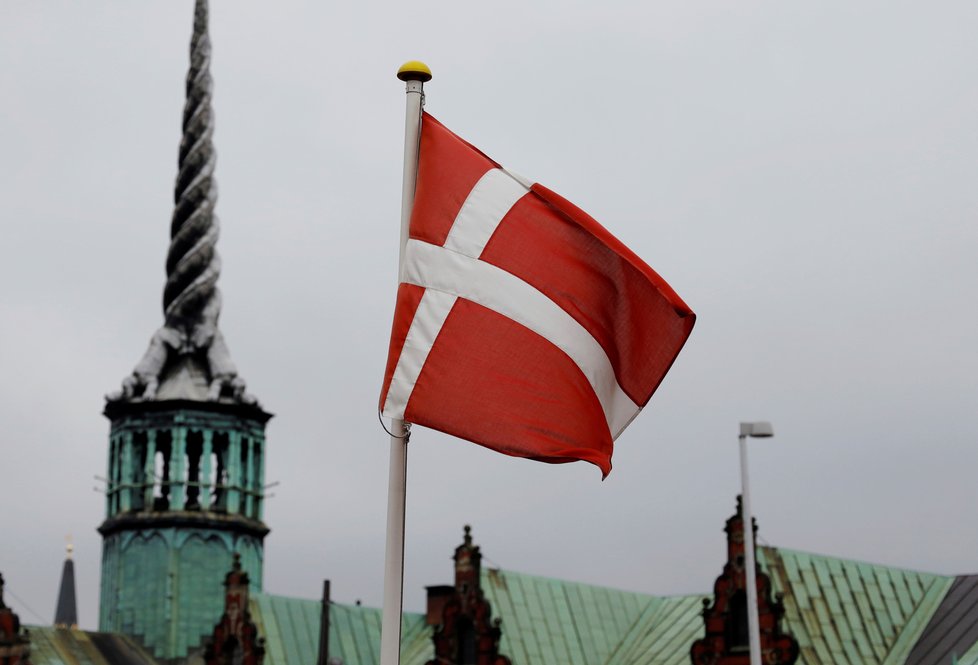 Počet sebevražd v Dánsku a ve Švédsku klesl. Souvisí s tím legalizace manželství homosexuálů.