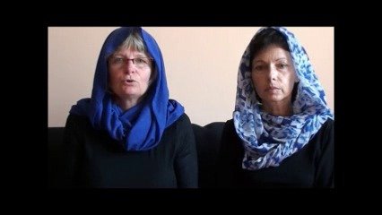 Matky se u únosců přimluvily za své dcery