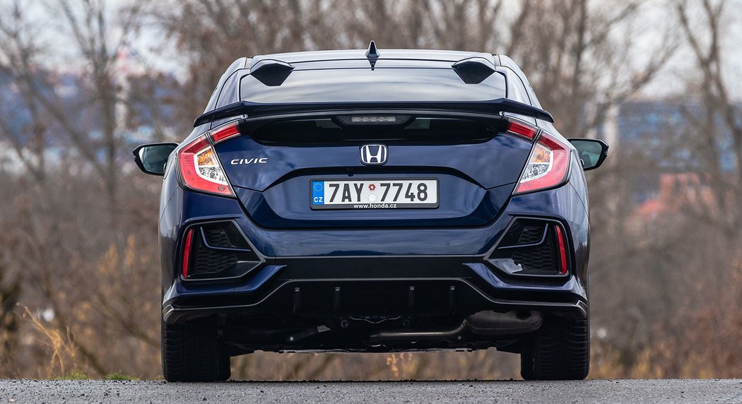 Honda Civic 5D 1.0 VTEC CVT