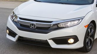 Čtvrtletní zisk automobilky Honda vyskočil o více než deset procent