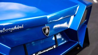 Honda Civic LX Lamborghini Aventador Replica Honda Civic LX Lamborghini Aventador Replica