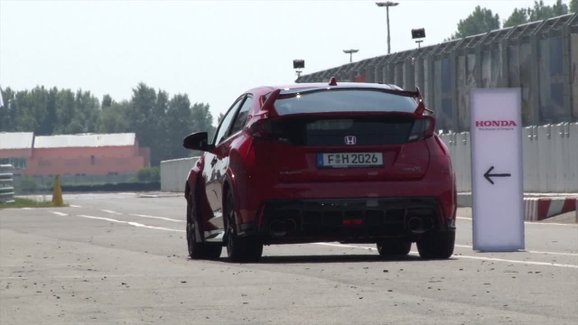 TEST Honda Civic Type R: Jízdní dojmy ze Slovenska (+videa)