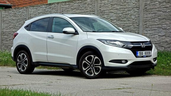 Ojetá Honda HR-V II: Nepružný motor a otylý design zabily jinak povedené auto