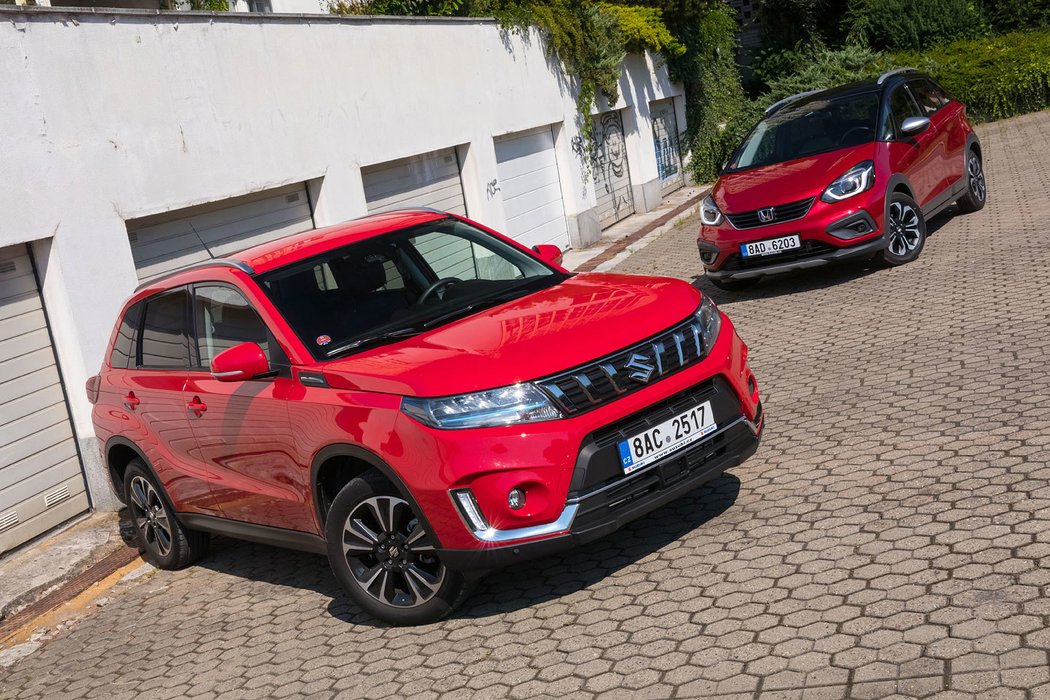 Honda Jazz Crosstar vs. Suzuki Vitara